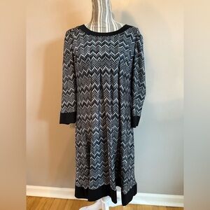 Dressbarn Monochrome Zigzag Long Sleeve Dress